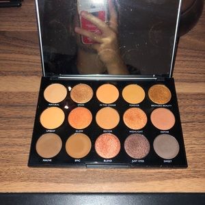 Morphe 15d eyeshadow palette